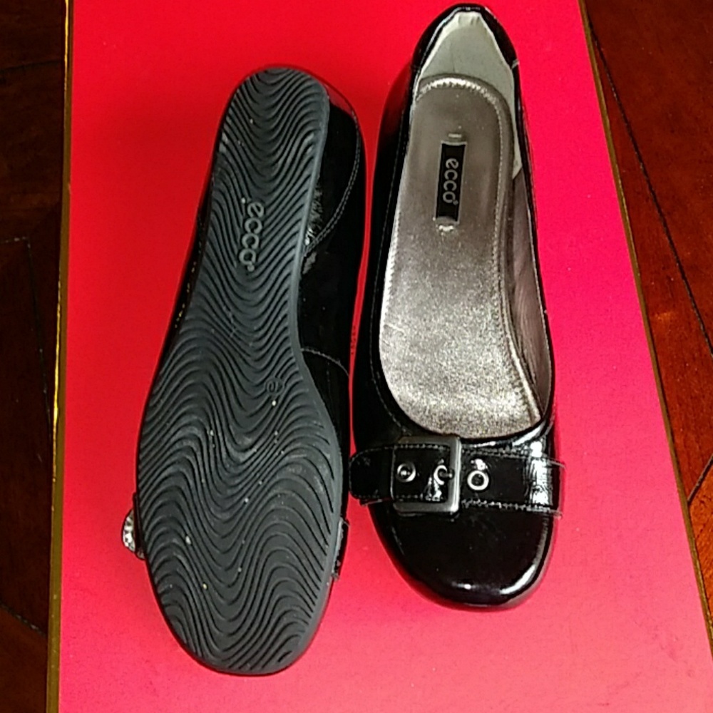 Ecco Patent Leather Flats